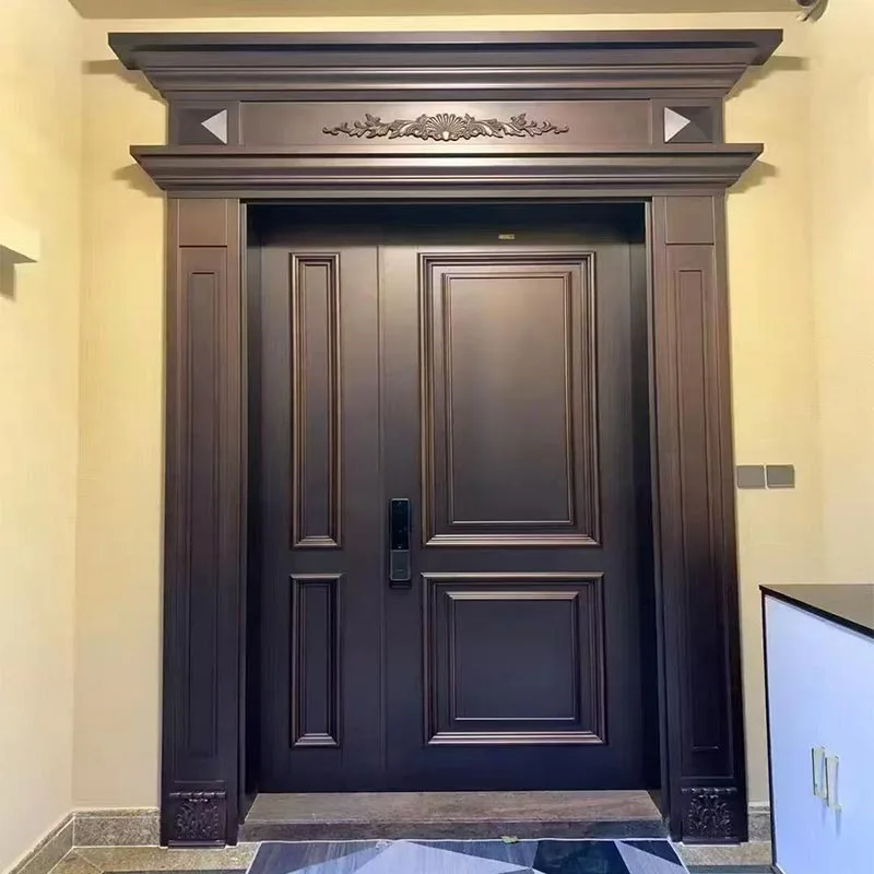 Porta de entrada de cobre mãe-filho de uma porta e uma visão